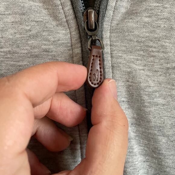 Johnnie-O Purdue Sully 1/4 Zip Gray Sweatshirt Men's SZ XL Gold Boilermakers EUC - Picture 5 of 10